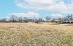 7999 CLUB CENTER, Memphis, TN 38016