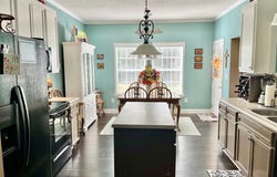 329 River Oaks Dr, Bainbridge, GA 39819