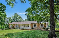 5520 Highway T, Augusta, MO 63332