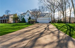 9120 Bletchley Avenue NW, North Canton, OH 44720