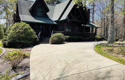 1041 High Meadow Dr, Spencer, TN 38585