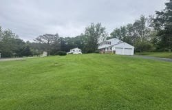 121 Jermyn Drive, Clarks Summit, PA 18411