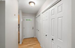 3925 SW Multnomah BLVD, Portland, OR 97219