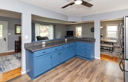 7721 Dellwood Drive, Urbandale, IA 50322