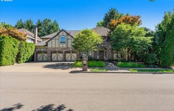 5094 DENTON DR, Lake Oswego, OR 97035