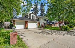 801 S Riverside Harbor Dr, Post Falls, ID 83854