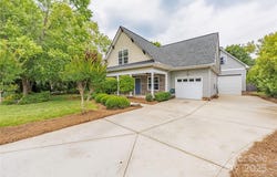 7101 Weavers Run, Cramerton, NC 28032