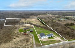 37161 39th Avenue, Paw Paw, MI 49079