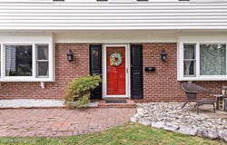 93 Idlebrook Lane, Aberdeen, NJ 07747