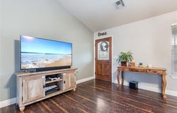 807 E 7th Street, Grove, OK 74344