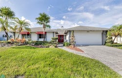 1227 SW 25th Ave, Deerfield Beach, FL 33442