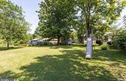 305 STONEWALL DRIVE, FREDERICKSBURG, VA 22401