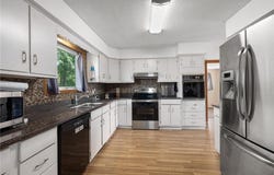 124 E 6th Street, Randall, MN 56475