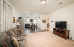 137 Hondo Gap LN, Jarrell, TX 76537