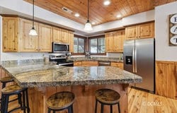 2770 N Dead Horse Lp, Duck Creek Village, UT 84762