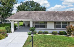 1607 HOVINGTON Circle, SUN CITY CENTER, FL 33573