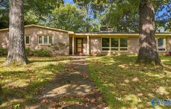 709 4th Street NE, Arab, AL 35016