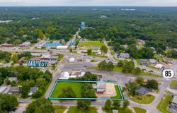 200 W Cane Avenue, Crestview, FL 32536