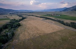 Sixmile Creek Road, Pray, MT 59065