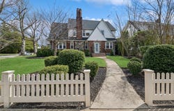 363 Hempstead Avenue, Rockville Centre, NY 11570