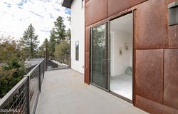 907 W Montvale Avenue, Flagstaff, AZ 86001