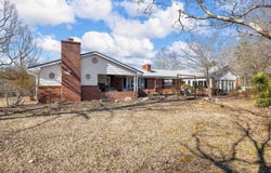 3046 E Main Street Extension, Spartanburg, SC 29307-1225