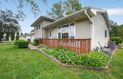 3124 Pridemore Drive, Cedar Falls, IA 50613