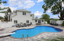 3 Magnolia Court, Matawan, NJ 07747