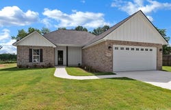 8143 MYRTLEWOOD Drive, Greenwood, LA 71033
