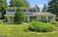 949 QUEENS Drive, YARDLEY, PA 19067