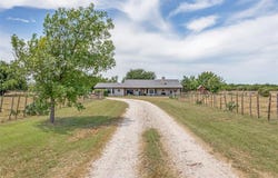 950 Johnson Bend Road, Weatherford, TX 76088