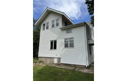 102 W 1st Street, Everly, IA 51338
