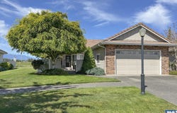40 Cascadia Loop, Sequim, WA 98382
