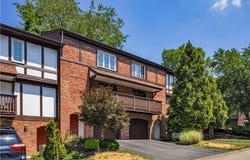 337 Woodbridge Dr, Ross Twp, PA 15237