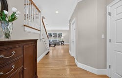 3 Caileigh Ct, Andover, MA 01810