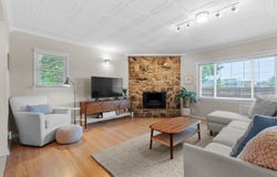 207 Larkspur Avenue, Portage, MI 49002