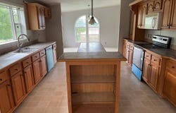 2192 SLACK RD, HODGENVILLE, KY 42748