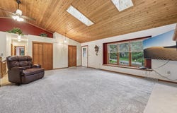 316 Cymric Ct, Wales, WI 53183