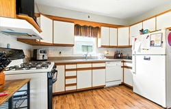 1823 W 6th Street, Waterloo, IA 50702