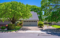 530 Sand Bend, Kerrville, TX 78028
