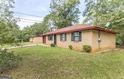 316 Peach Circle, Fort Valley, GA 31030