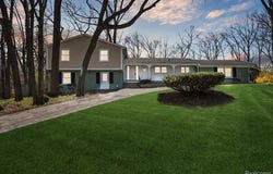 745 HAWTHORNE Drive, Bloomfield Hills, MI 48304