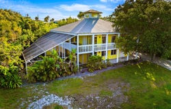 3900 NE Cheri Drive, Jensen Beach, FL 34957
