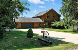 W1983 Hall Road, Columbus, WI 53925