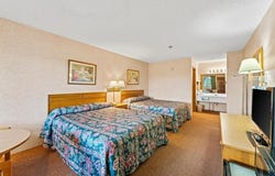 3043  E Van Buren, Eureka Springs, AR 72632