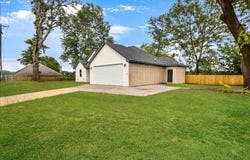 1002 E Main, Whitehouse, TX 75791