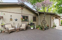 225 NW BRIER AVE, Dundee, OR 97115