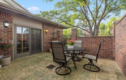 6208 Waterford Boulevard, Oklahoma City, OK 73118
