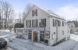 506 Main Street, Wayne, ME 04284
