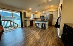4347 Leon Cir, Grand Island, NE 68803